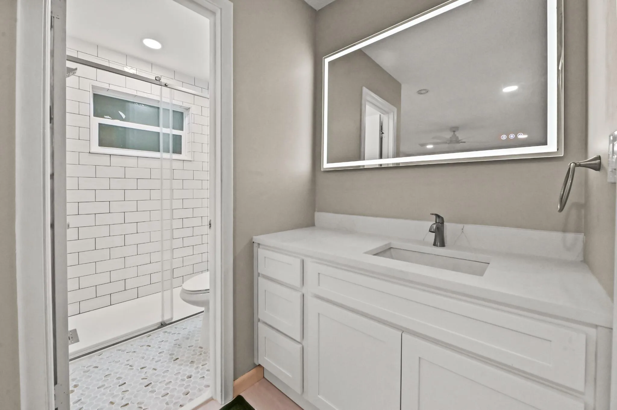 10 Primary Bathroom