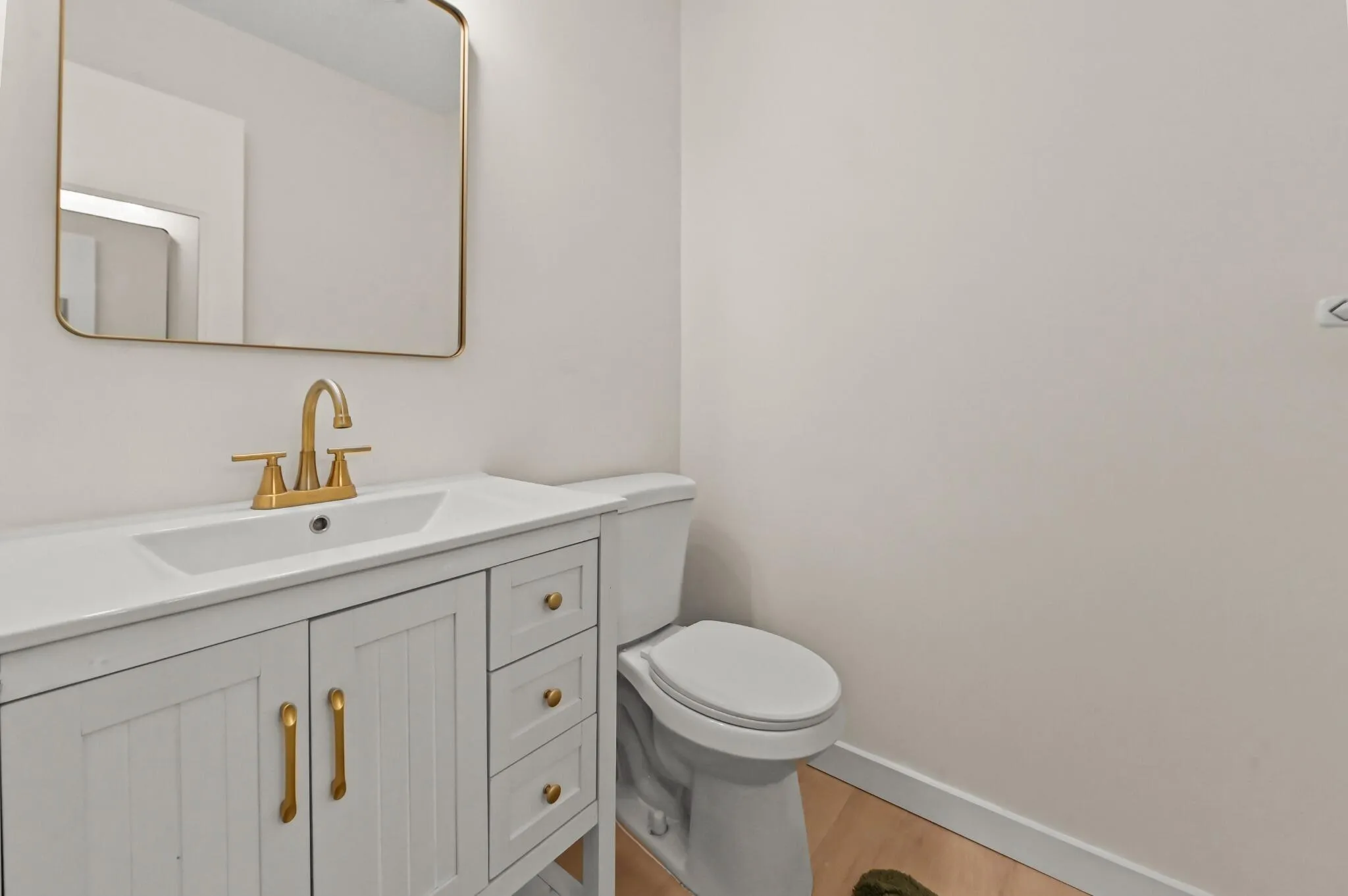 08 Bathroom