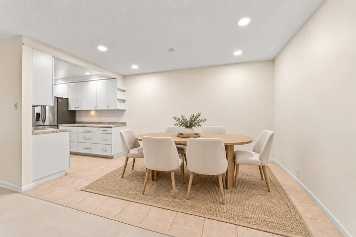 Virtually staged coastal dining room