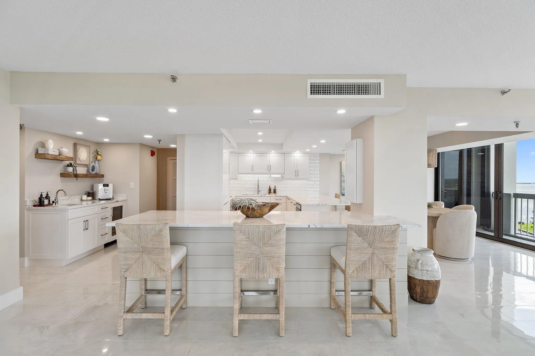 057-123LakeshoreDr-1544-NorthPalmBeach-S