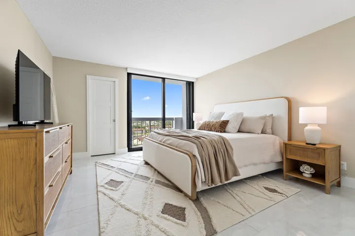 077-123LakeshoreDr-1544-NorthPalmBeach-S