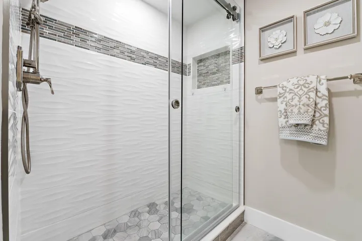081-123LakeshoreDr-1544-NorthPalmBeach-S