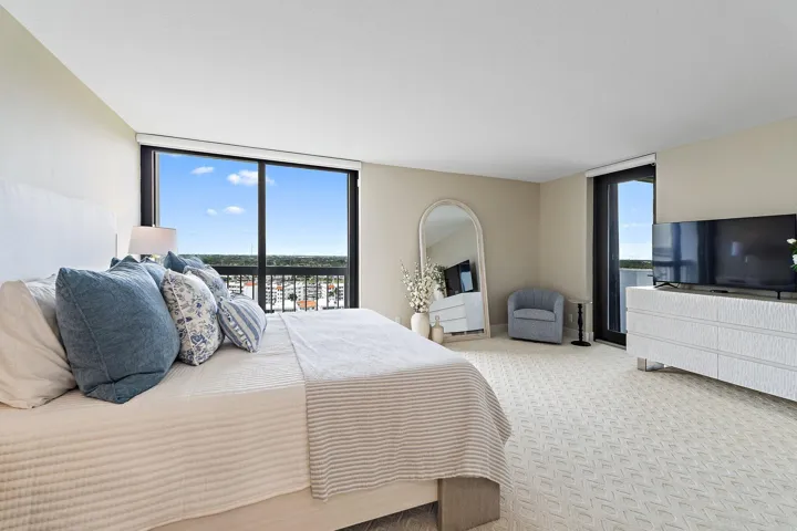 049-123LakeshoreDr-1544-NorthPalmBeach-S