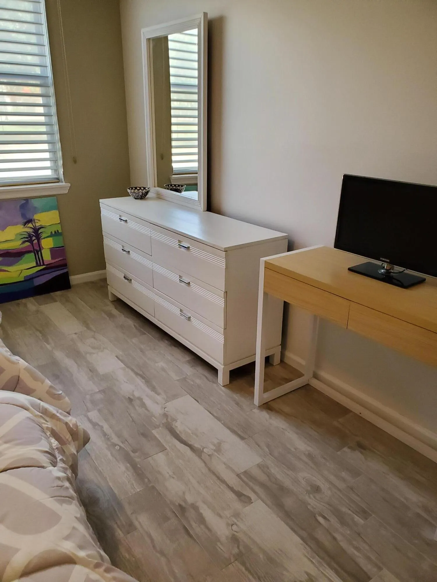 BF55FB08-36C7-4AAD-B2C7-6364F9DC7B9D
