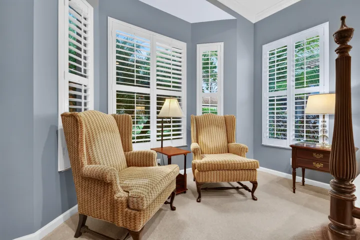 Bay Window sitting area