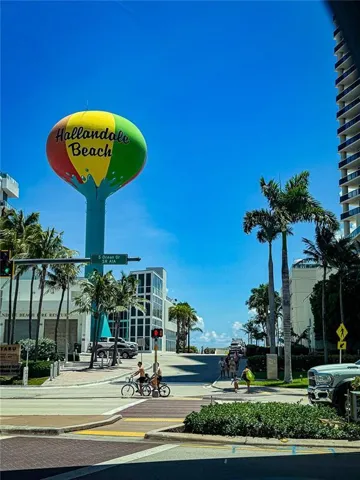 37-print-3140-s-ocean-dr-610