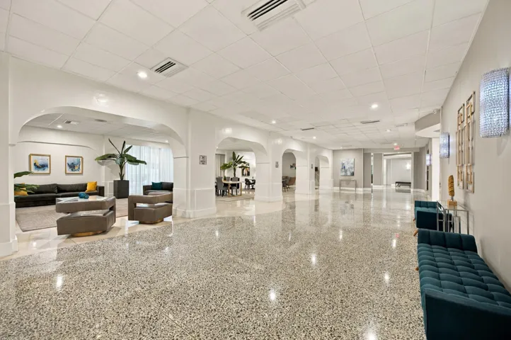 35-print-3140-s-ocean-dr-610