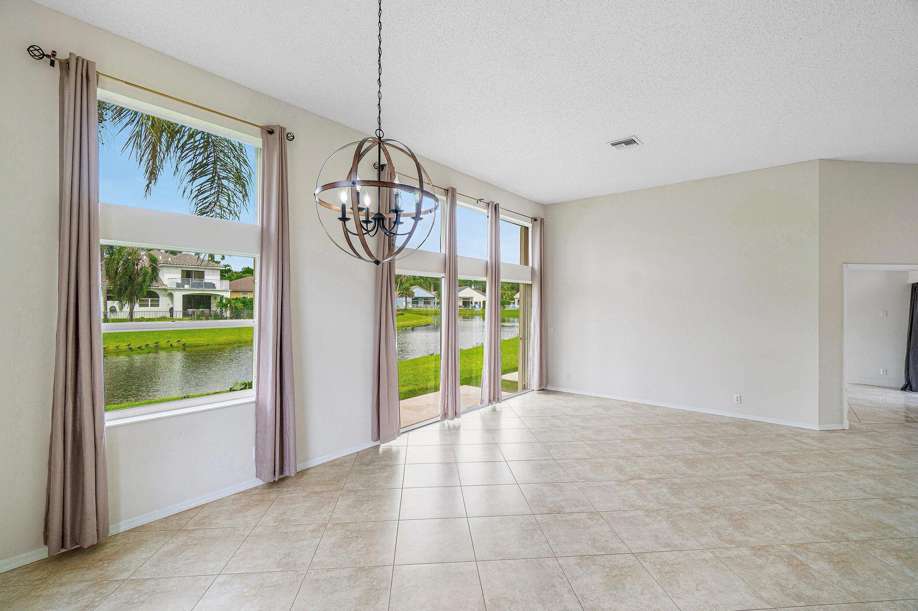 living/dining room