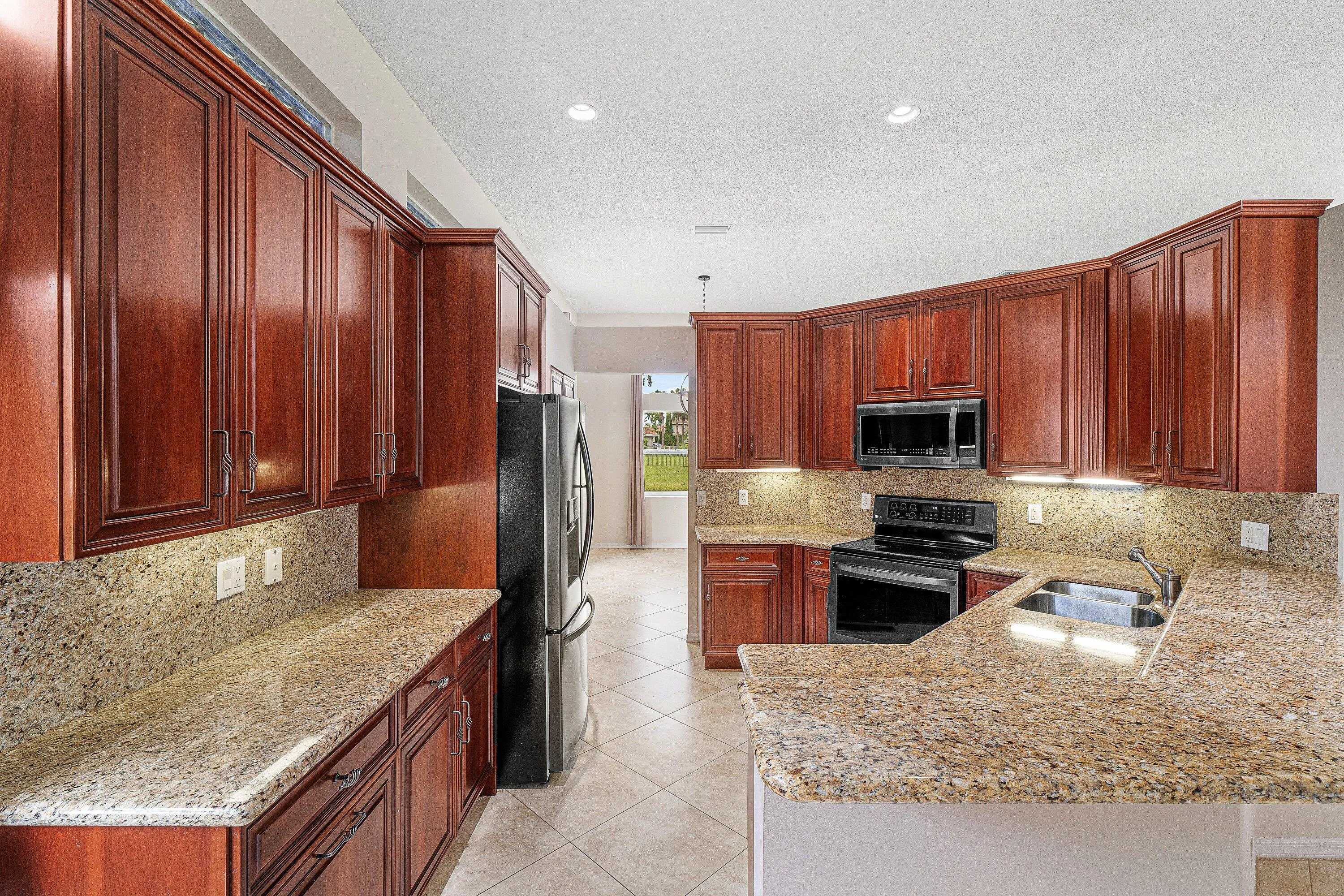 chef's kitchen