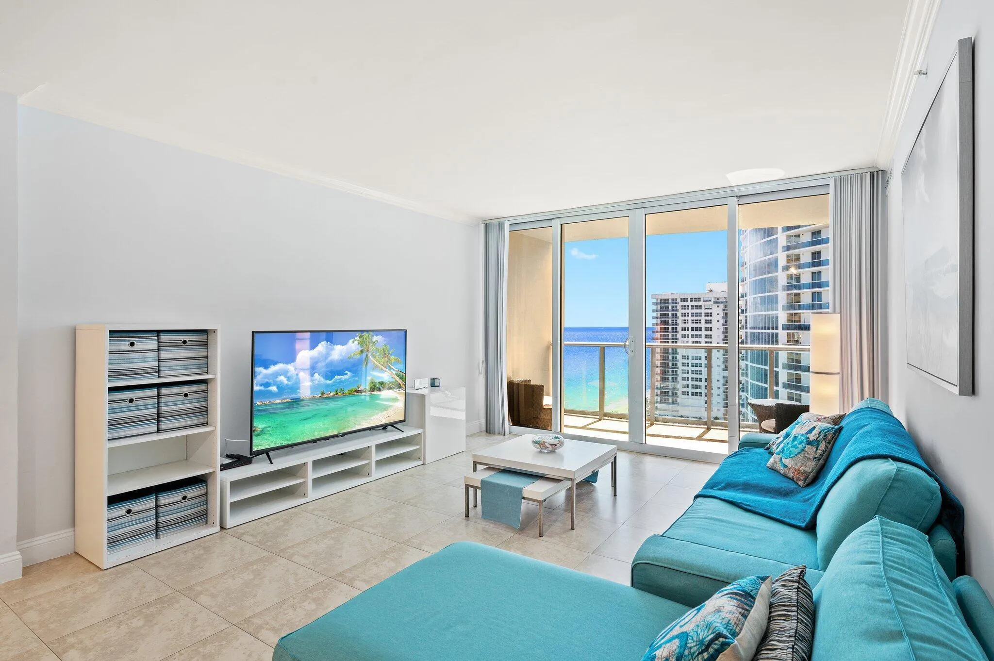 6-web-or-mls-2501-s-ocean-dr-1516