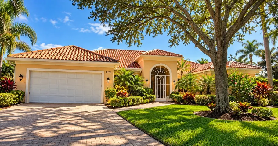 Private culdesac paradise...