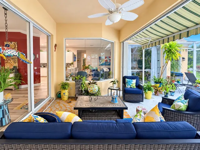 Covered outdoor area so no bad days!