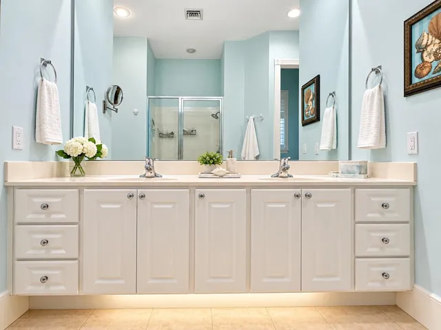 Master Bath.