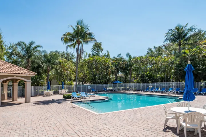 Community pool
