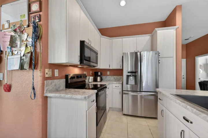 Newer Stove, Microwave, Dishwasher