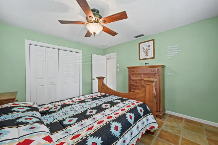 5-web-or-mls-Bedroom_2-2