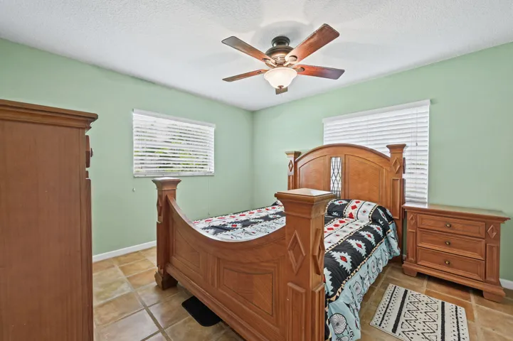 7-web-or-mls-Bedroom_2-4