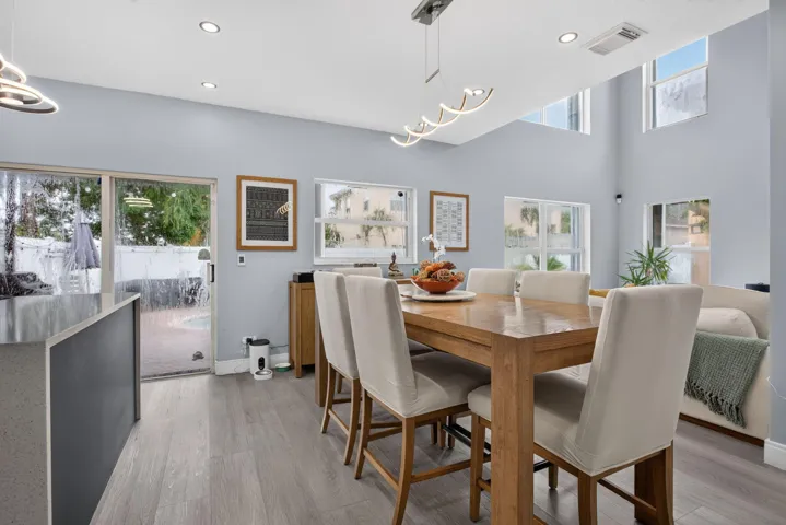 11-web-or-mls-2911-11