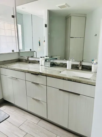 MASTER BATH 2