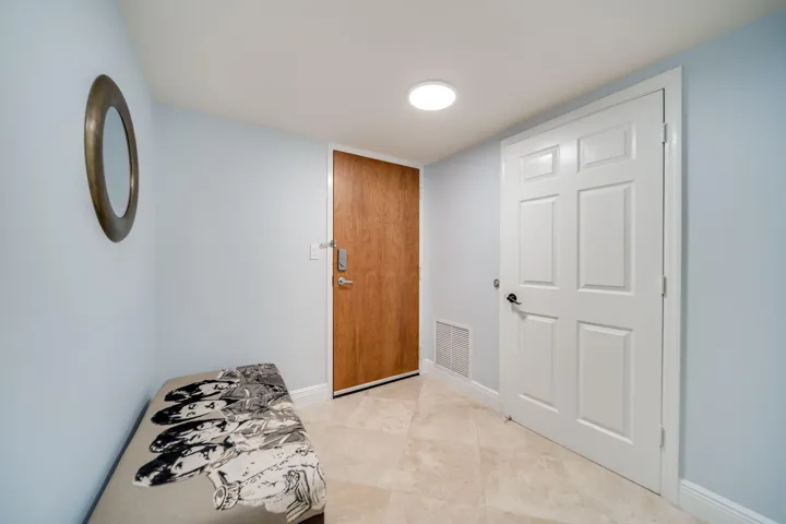 34-web-or-mls-Interior-14