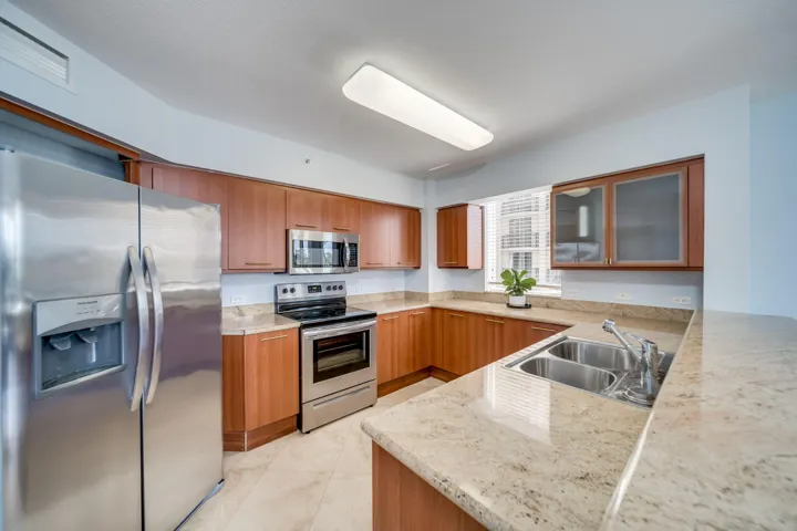 14-web-or-mls-Interior-13 (2)