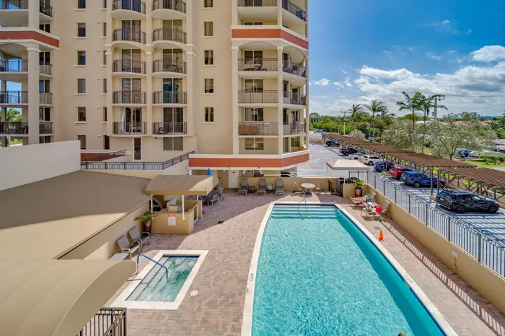 45-web-or-mls-Exterior-10 (2)