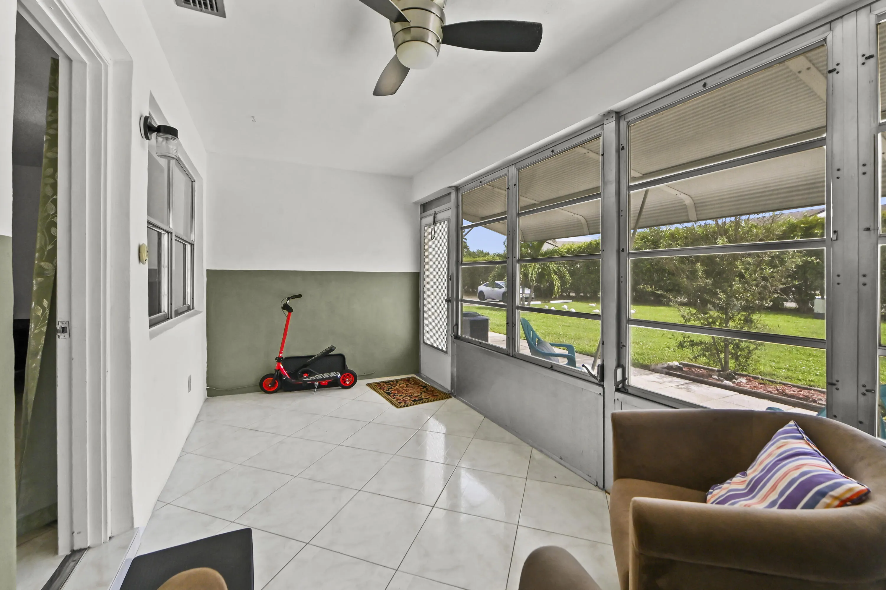 24 sunroom 02