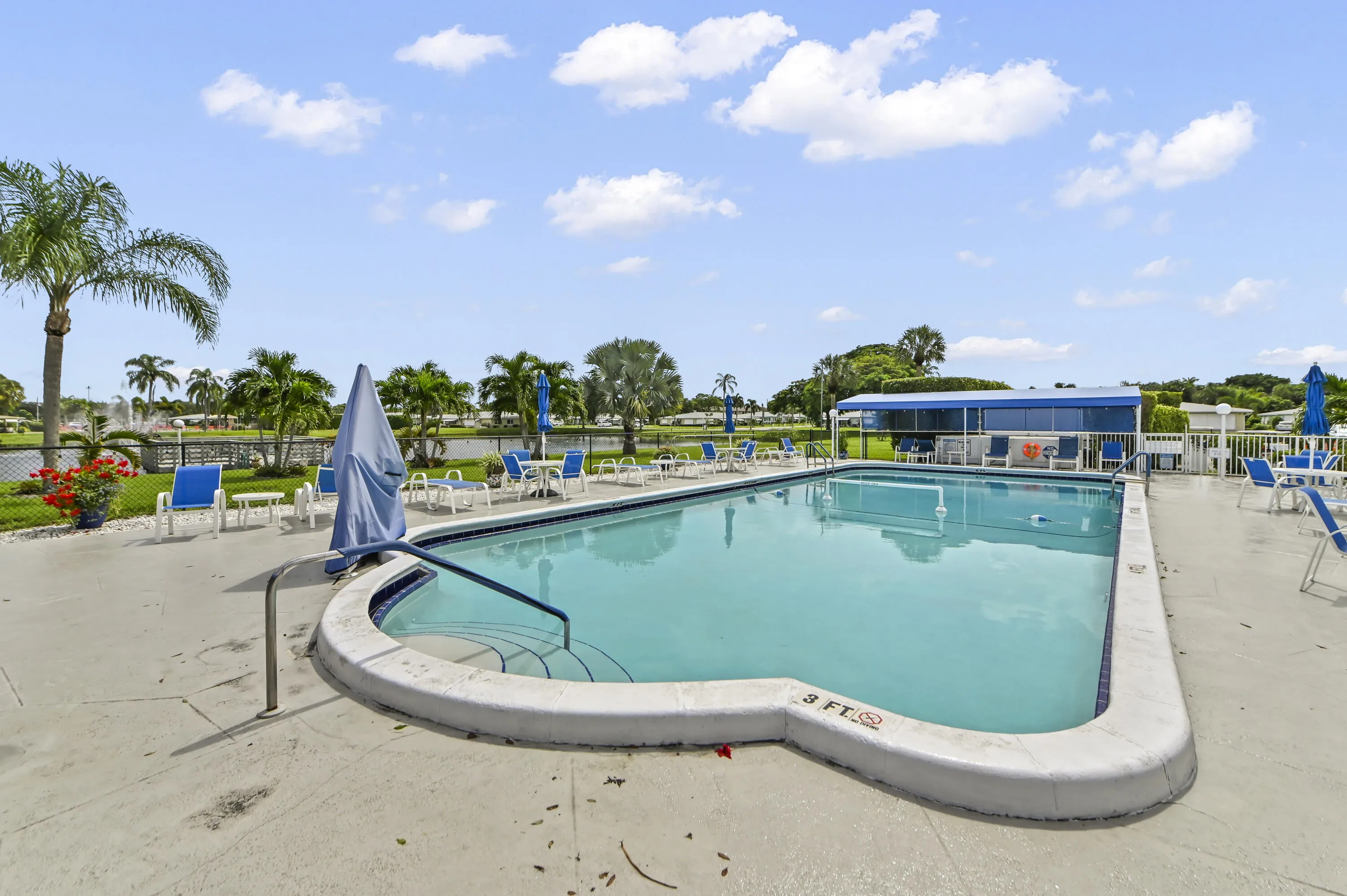 27 Pool 02