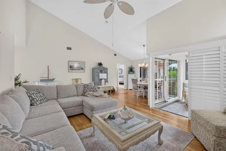 13-web-or-mls-5D1A1402