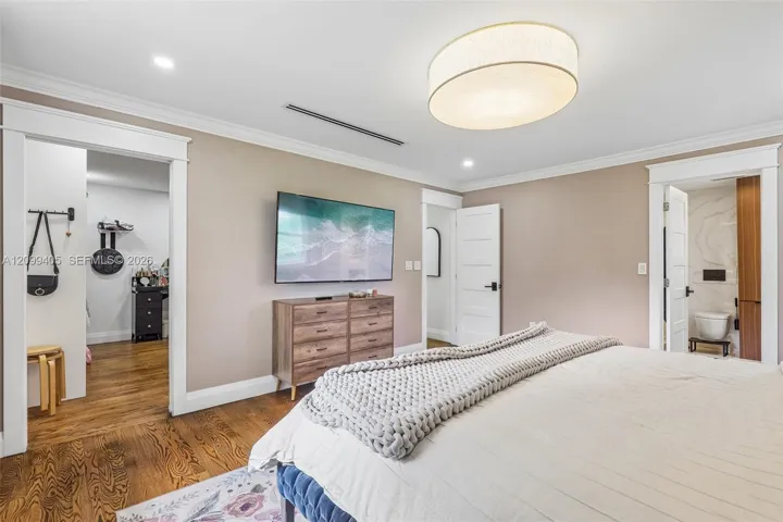 Photo 57