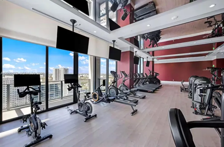 Photo 32