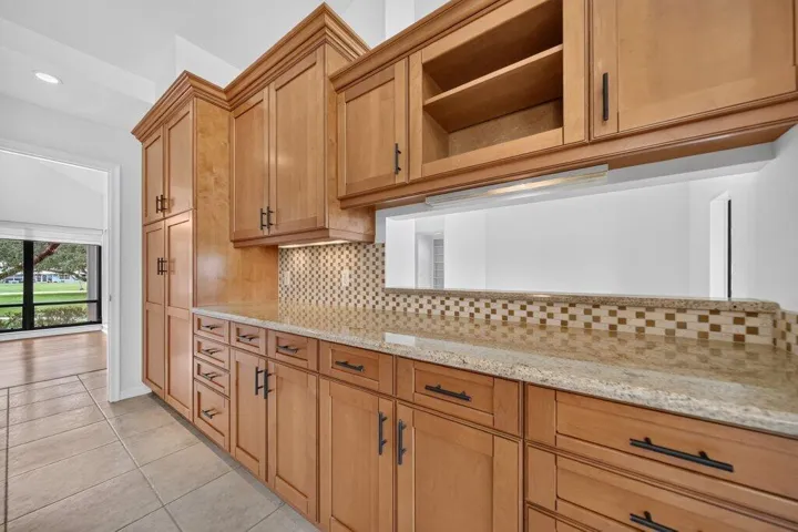 kitchen2.jpg-SMALL