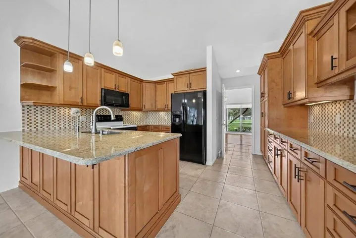 kitchen1straightened.jpg-SMALL