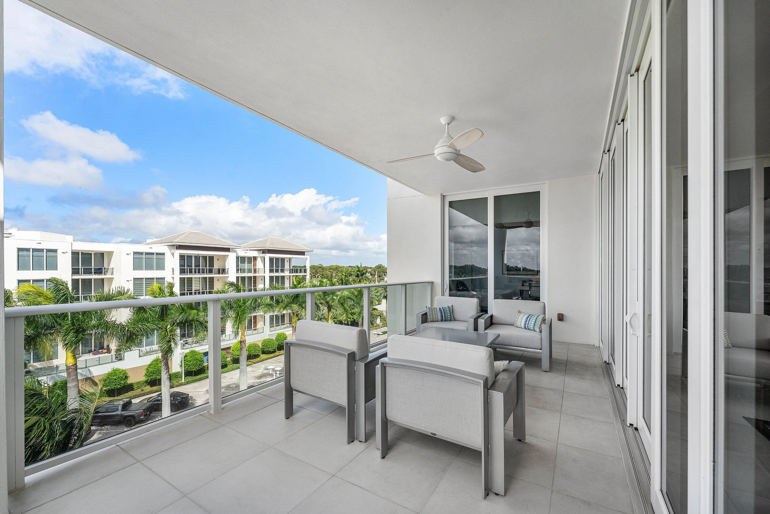050-2700DonaldRossRoad-503-PalmBeachGard