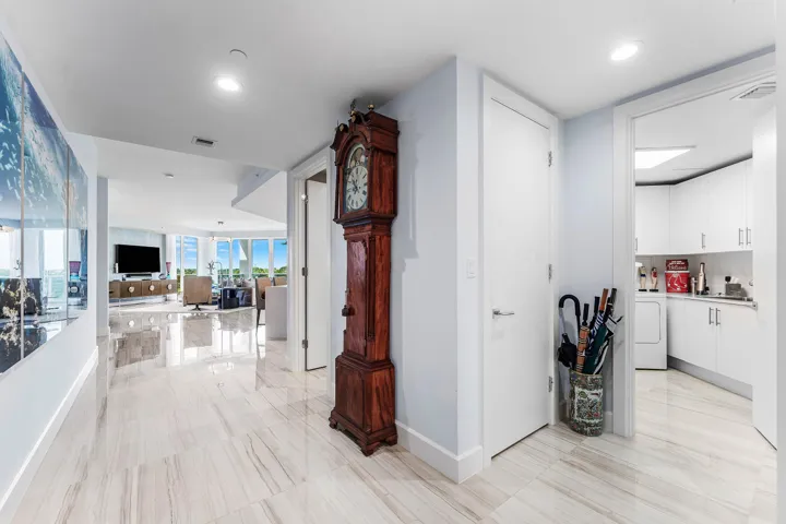 004-2700DonaldRossRoad-503-PalmBeachGard