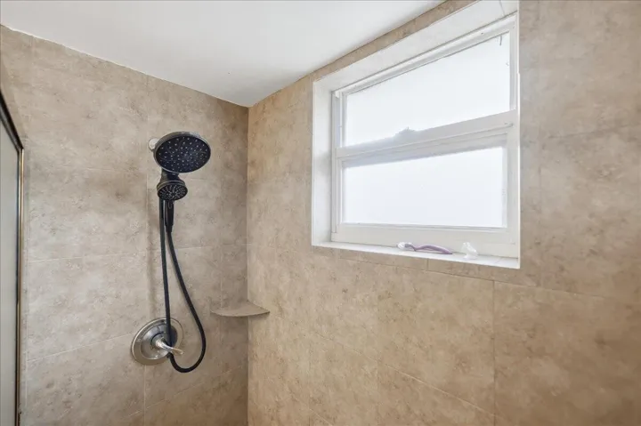 51-DSC2350