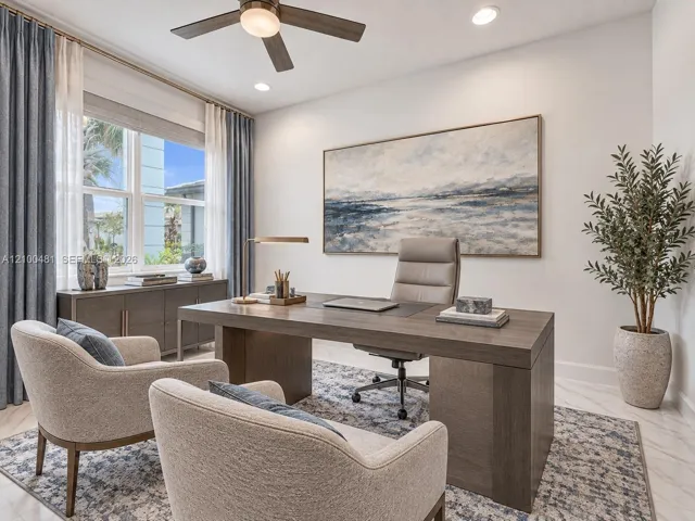 Office/bonus room - virtually staged