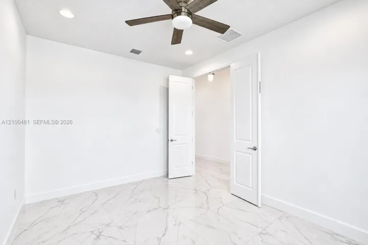 Office/bonus room