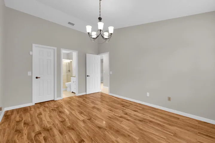 351 sw dwight ave - 19