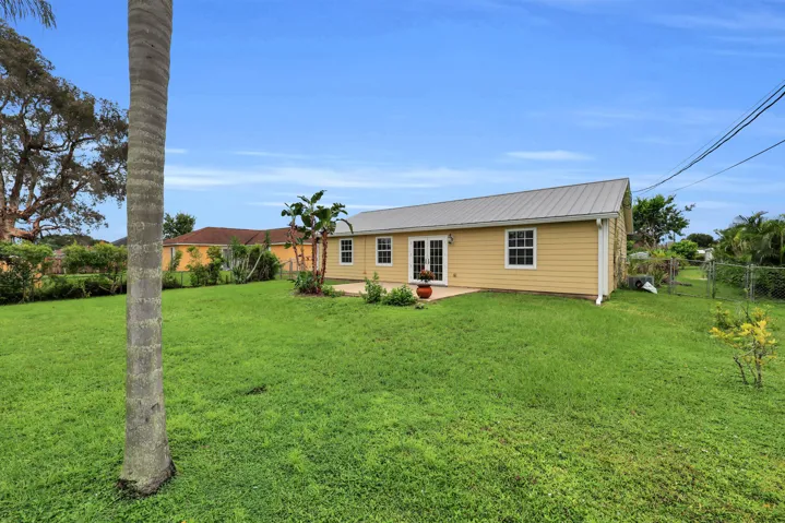 351 sw dwight ave - 34