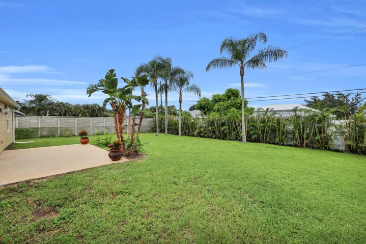351 sw dwight ave - 36