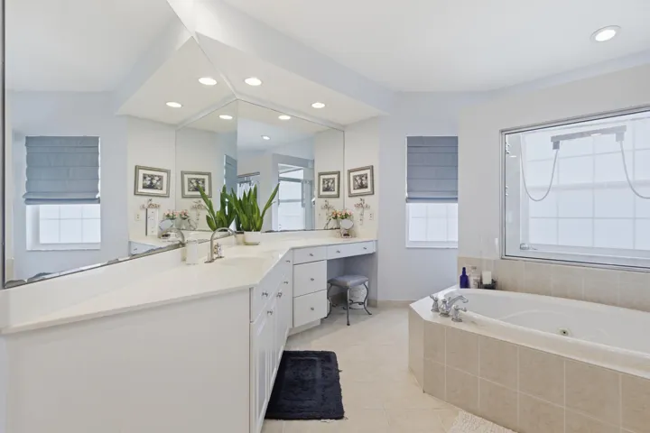 11585 SW FIELDSTONE WAY PSL_HOUSE INTERI