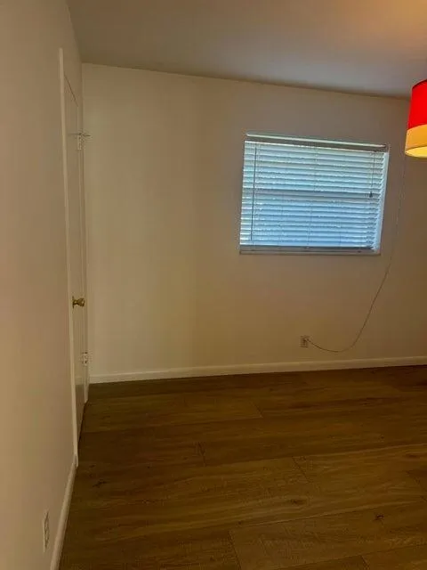 P7-BEDROOM(2)