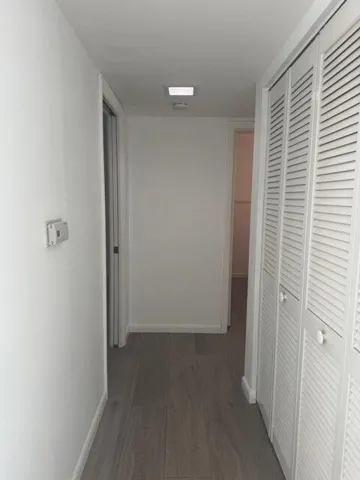 P6-CORRIDOR