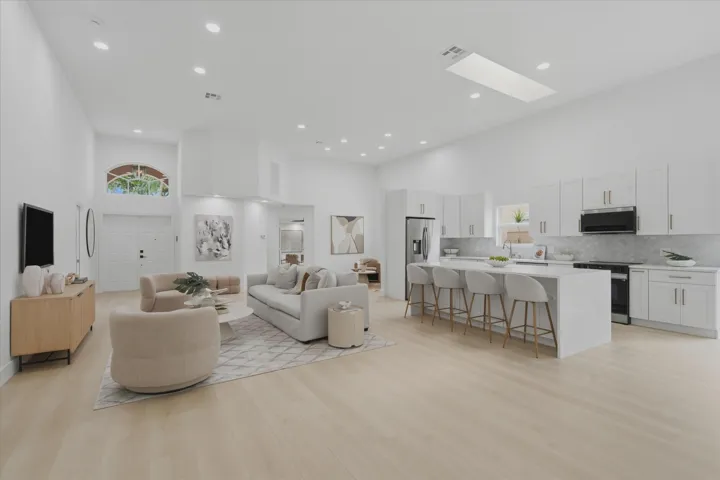 05-6249 3 Lakes Lane Boynton Beach, FL-2