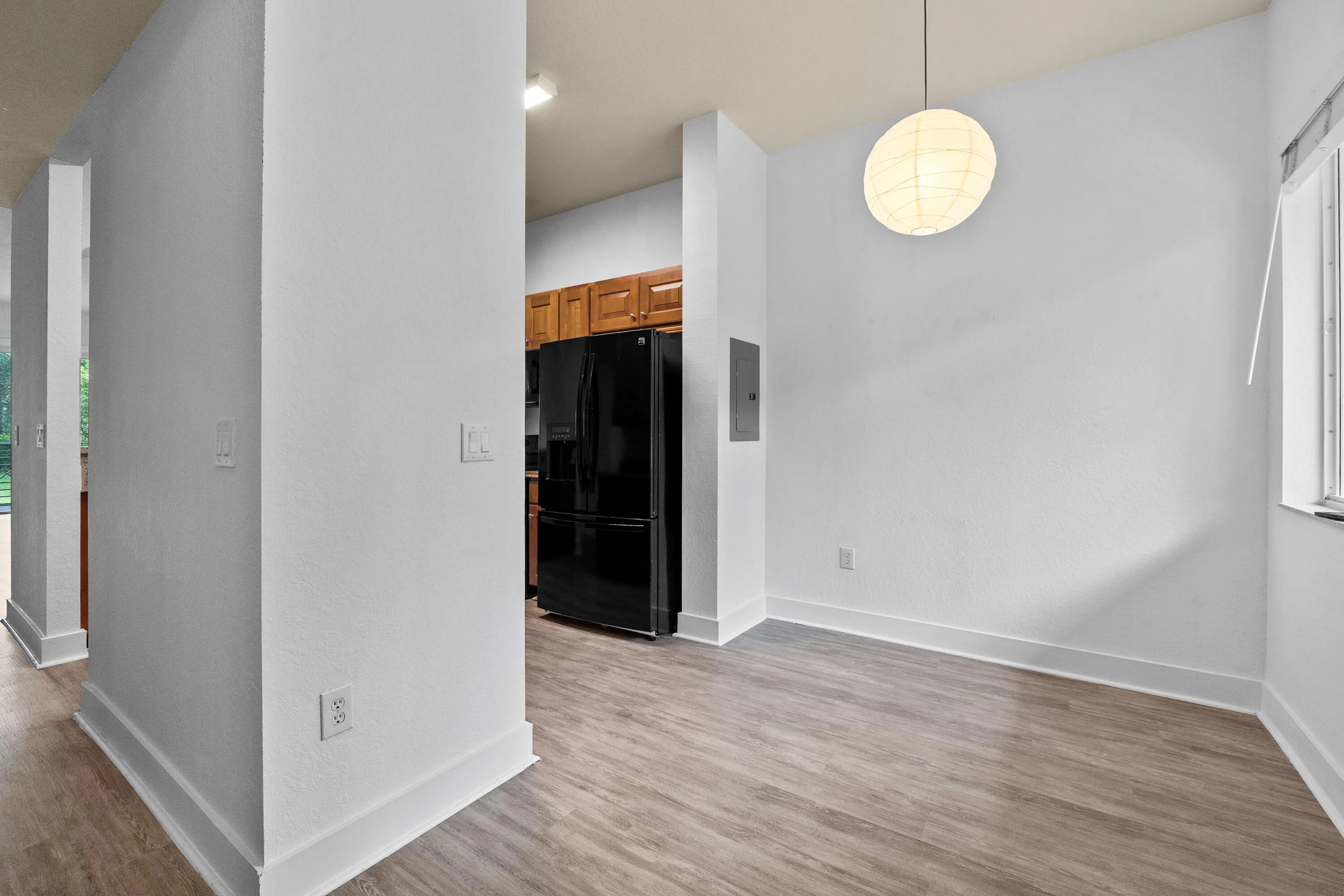 3500 Oaks Clubhouse Dr2