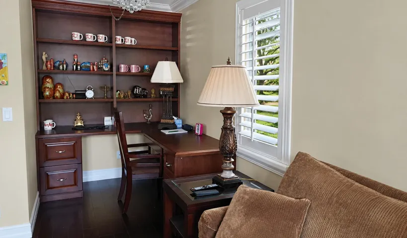 Closet converted to office alcove