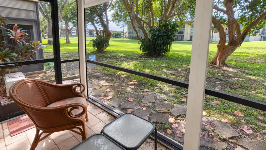 patio1-b