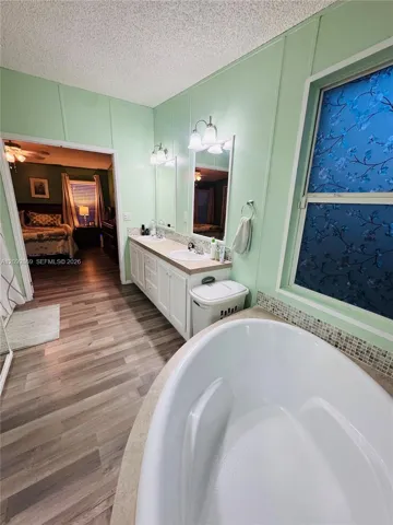 Large Drop-In Bathtub to enjoy a relaxing deep soak