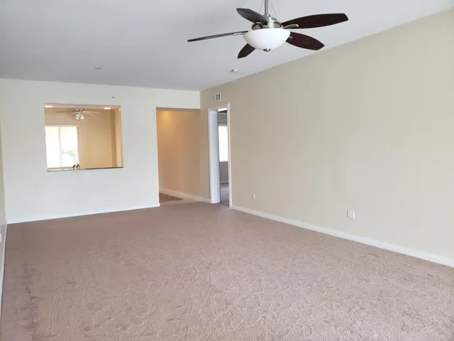 Living Rm